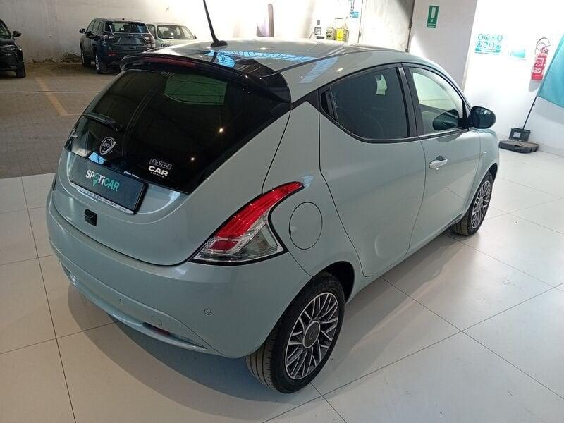 Lancia Ypsilon Ypsilon 1.0 FireFly 5 porte S&S Hybrid Gold Plus