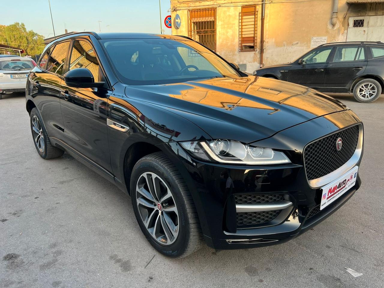 Jaguar F-Pace 2.0 D 180 CV AWD R-Sport