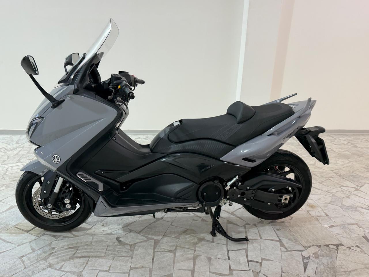 Yamaha TMAX 530 LUXE MAX