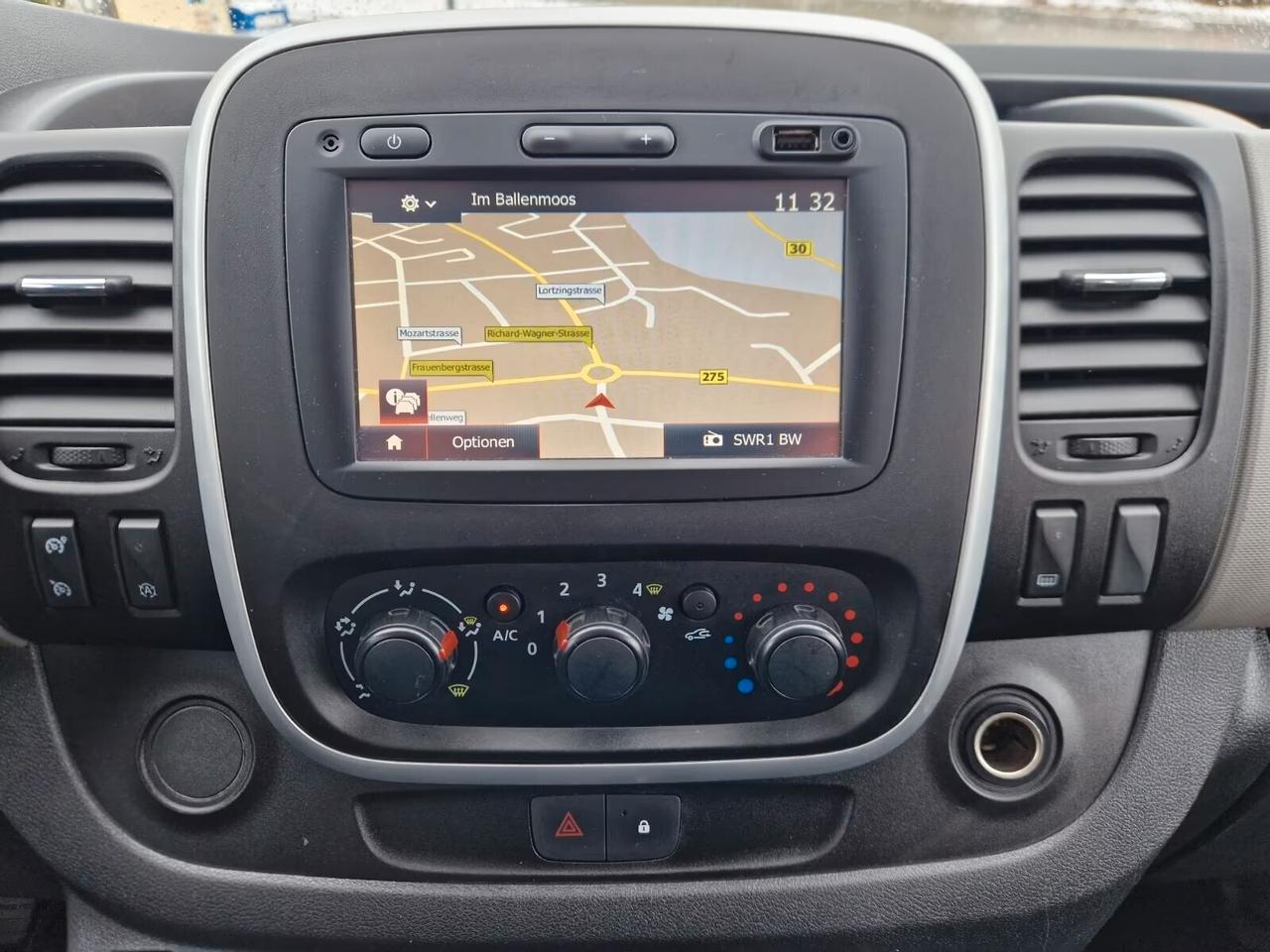 Renault Trafic T29 Combi L2H1 9 posti/navigatore/aria