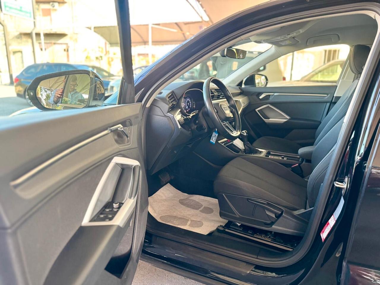 Audi Q3 35 TDI S tronic