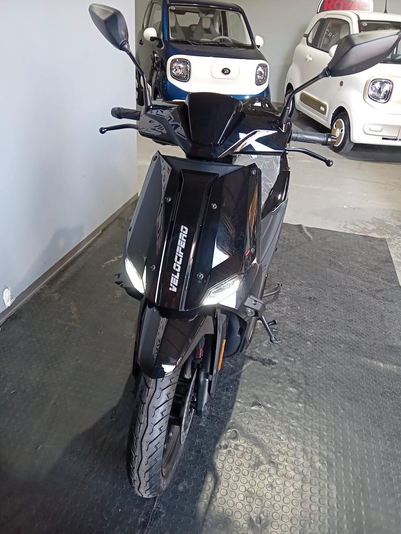 Velocifero 125 CITY-X NEW