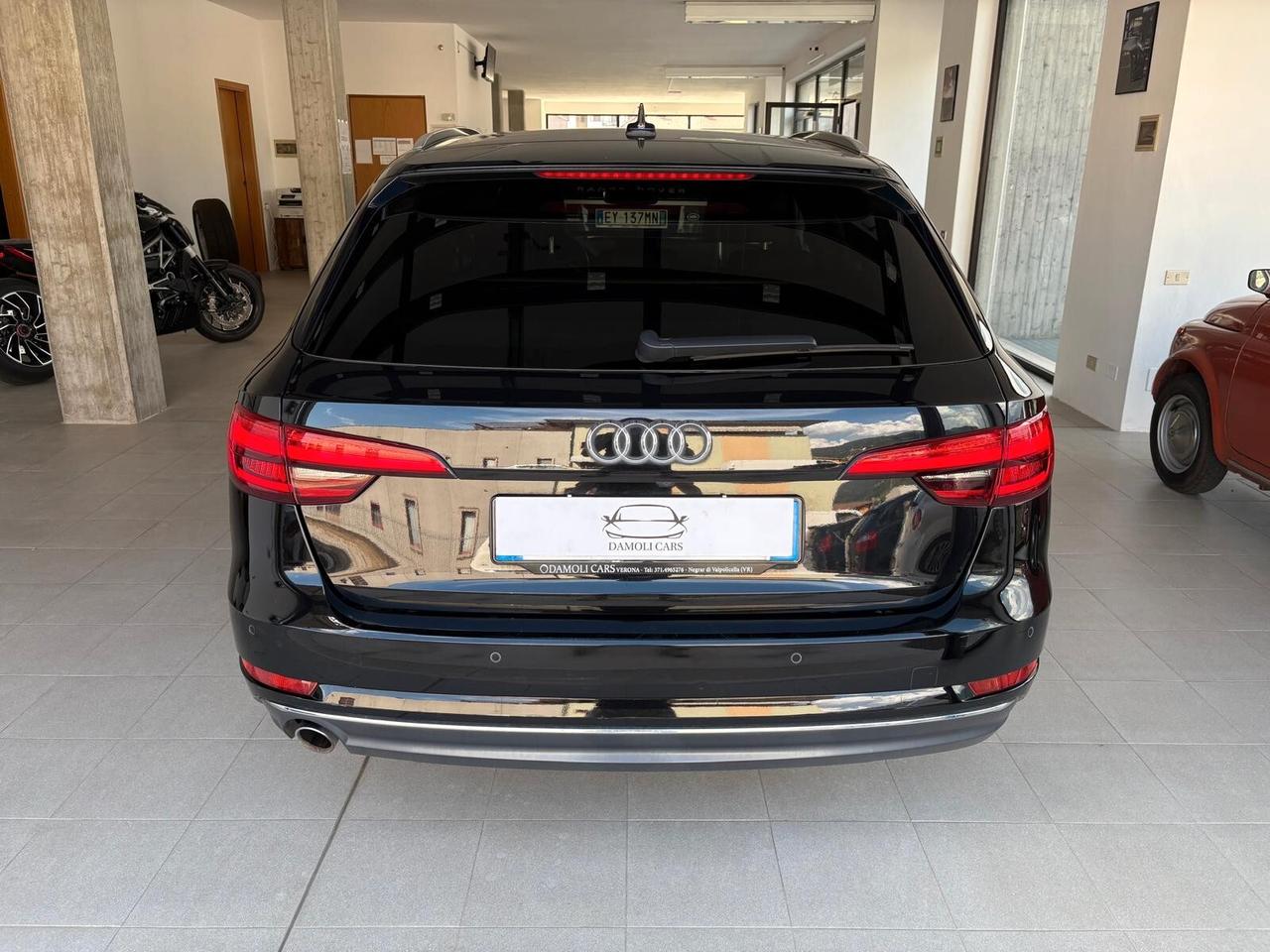 Audi A4 S-LINE 2.0 150CV