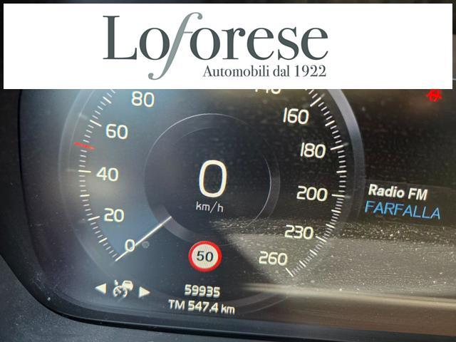 VOLVO XC40 T5 Twin Engine Geartronic Business Plus