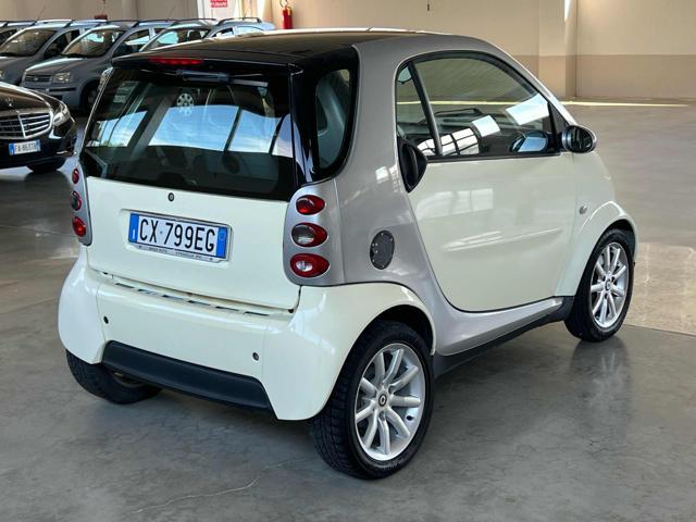 SMART ForTwo 700 coupé passion (45 kW)