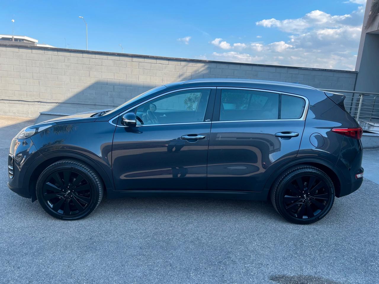 Kia Sportage 1.7 crdi 115cv Class Style 2wd NAVI/PELLE/19;CAMERA.. PERFETTA!!