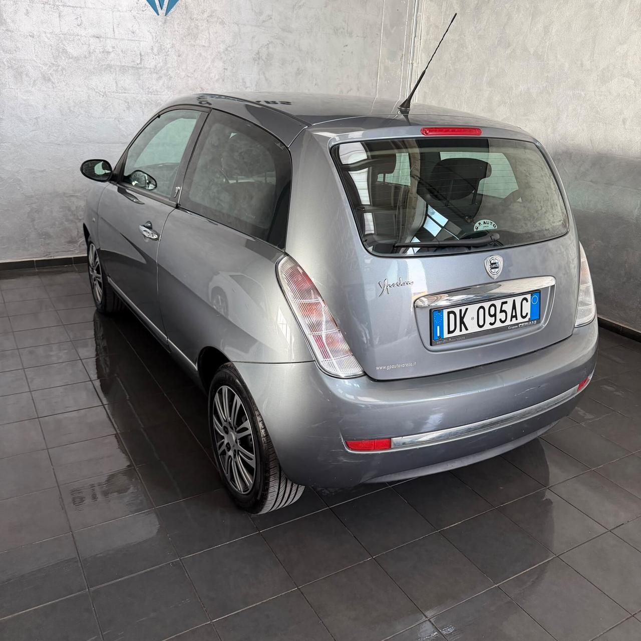 Lancia Ypsilon 1.2 BENZINA