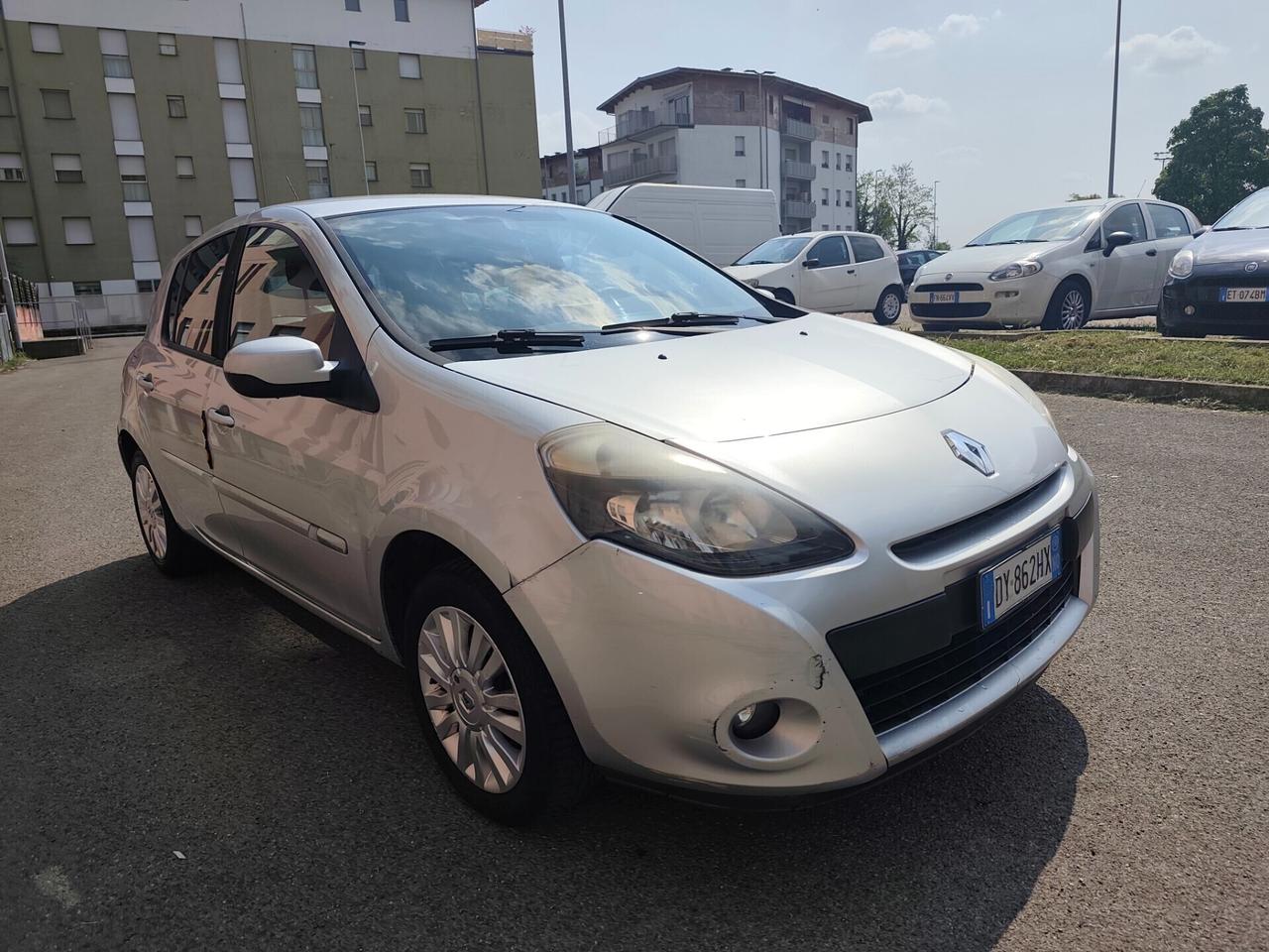 Renault Clio 1.2 16V 5 porte GPL Dynamique