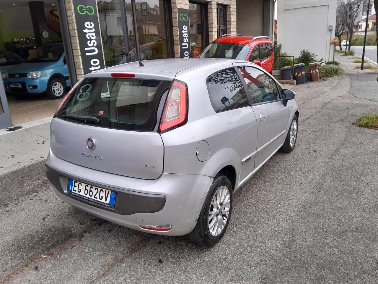 Fiat Punto Evo mjt euro 5 neopatentati