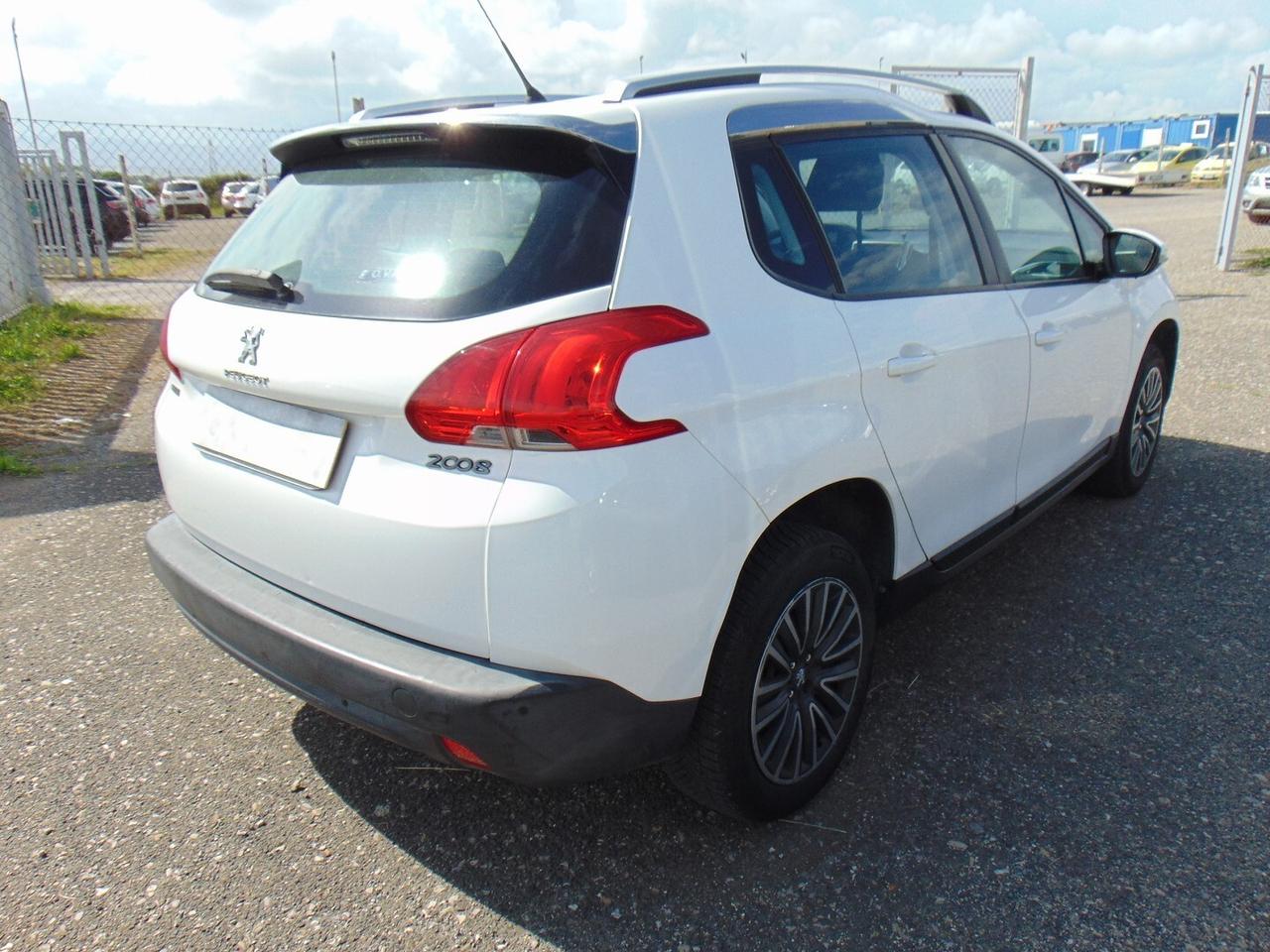 peugeot 2008 1.2 benzina