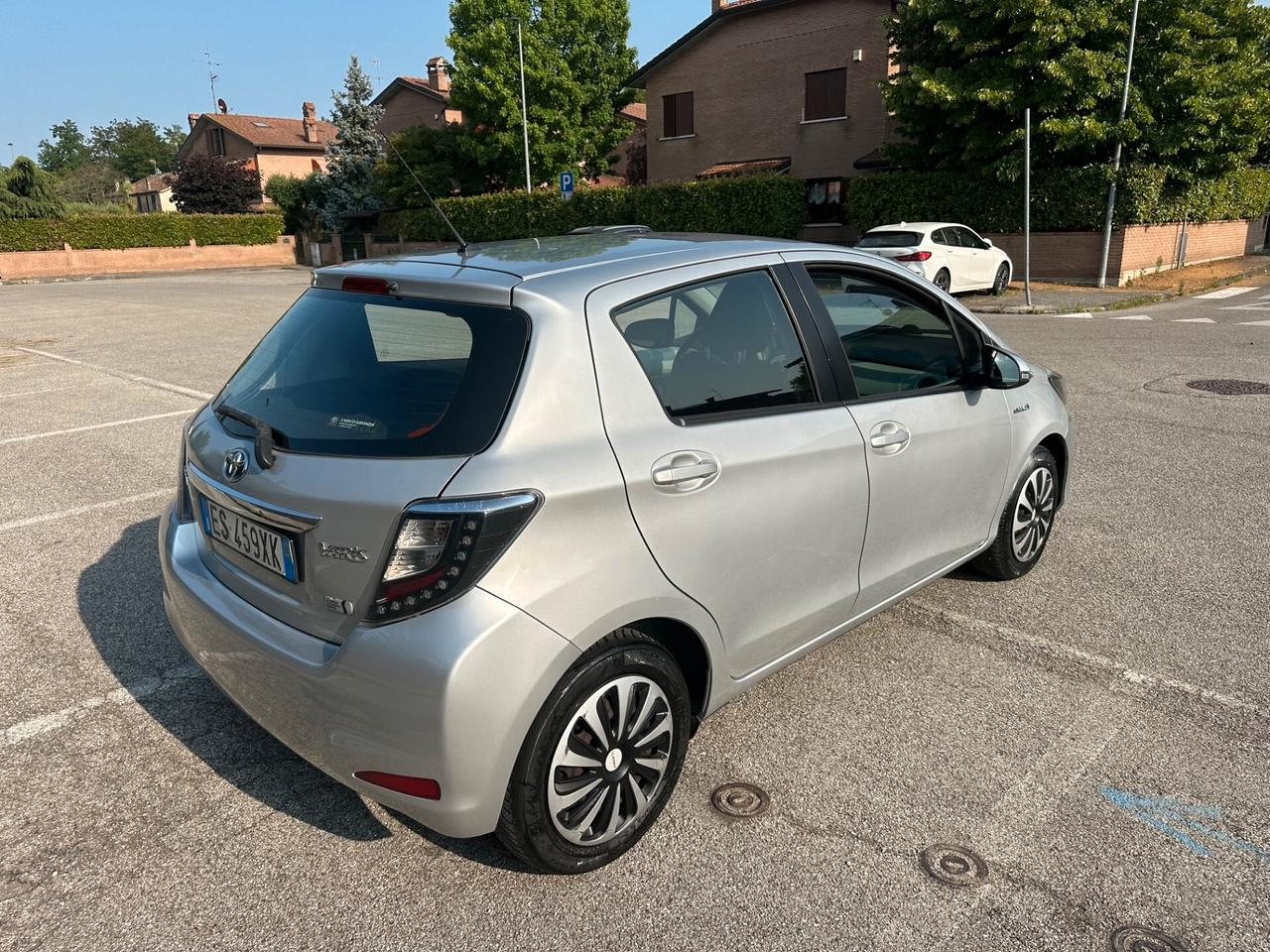 Toyota Yaris 1.5 Hybrid 5 porte Possibile Permuta