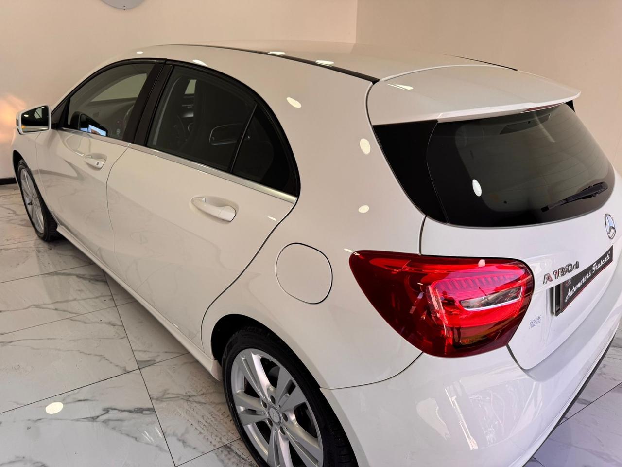 Mercedes-benz A 180 d -EURO 6- IVA ESPOSTA-GARANTITA-2017