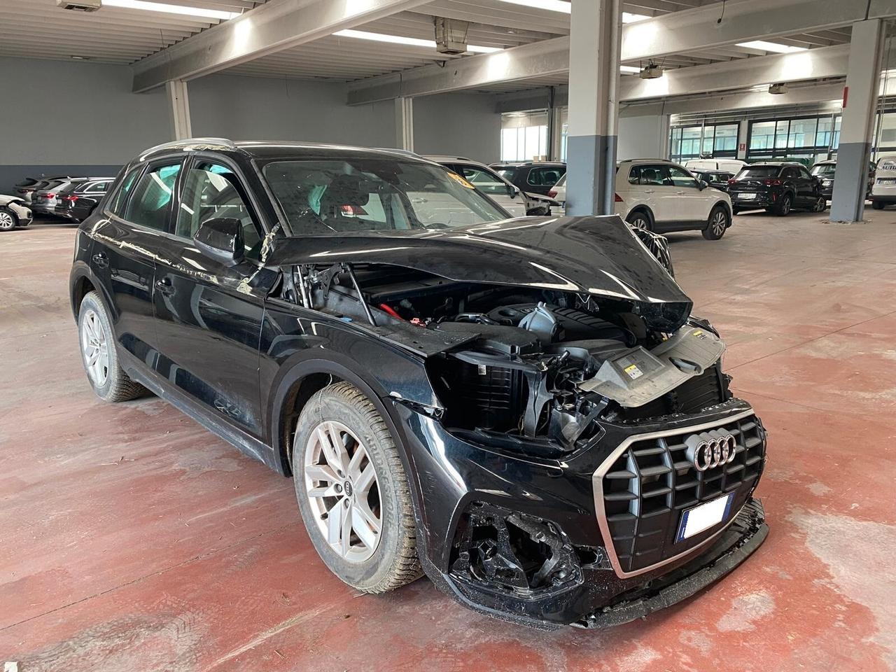 Audi Q5 35 2.0 tdi mhev 12V s-tronic INCIDENTATA