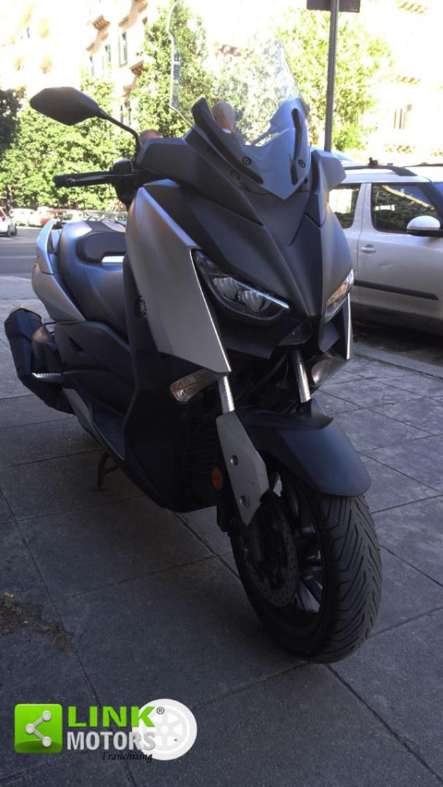 YAMAHA X-Max 400 Iron Abs