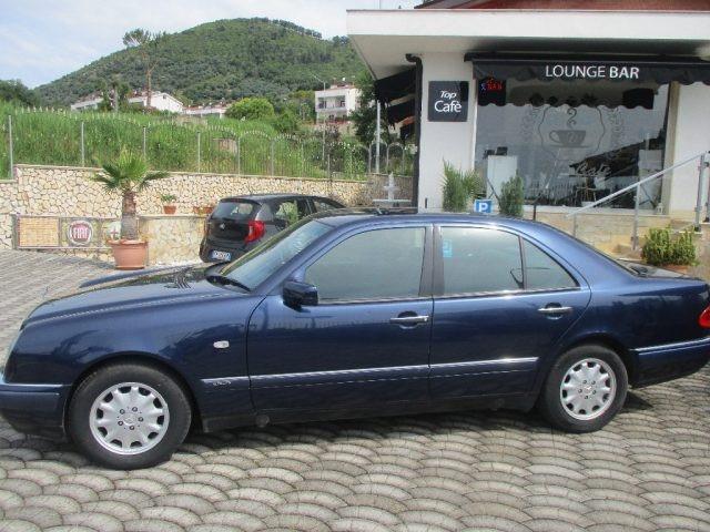 MERCEDES-BENZ E 250 diesel cat Avantgarde