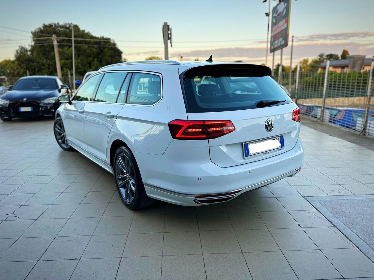 Volkswagen Passat Variant 2.0 TDI 190 CV DSG Highline BlueMotion Tech.