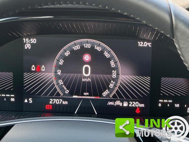 SKODA Fabia 1.0 TSI 95 CV Young Edition