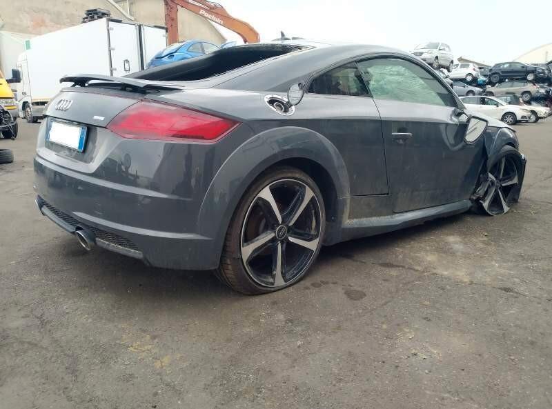 Audi TT Coupé 2.0 TDI ultra S line