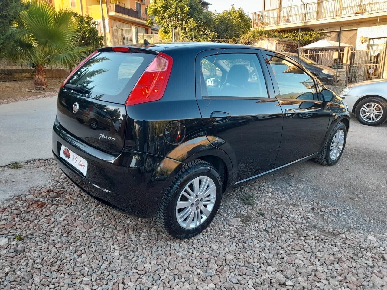 Fiat Grande Punto 1.3 Diesel CATENA E FRZIONE NUOVI Emotion