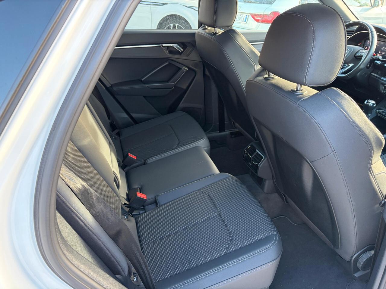 Audi Q3 SPB 35 TDI S line edition