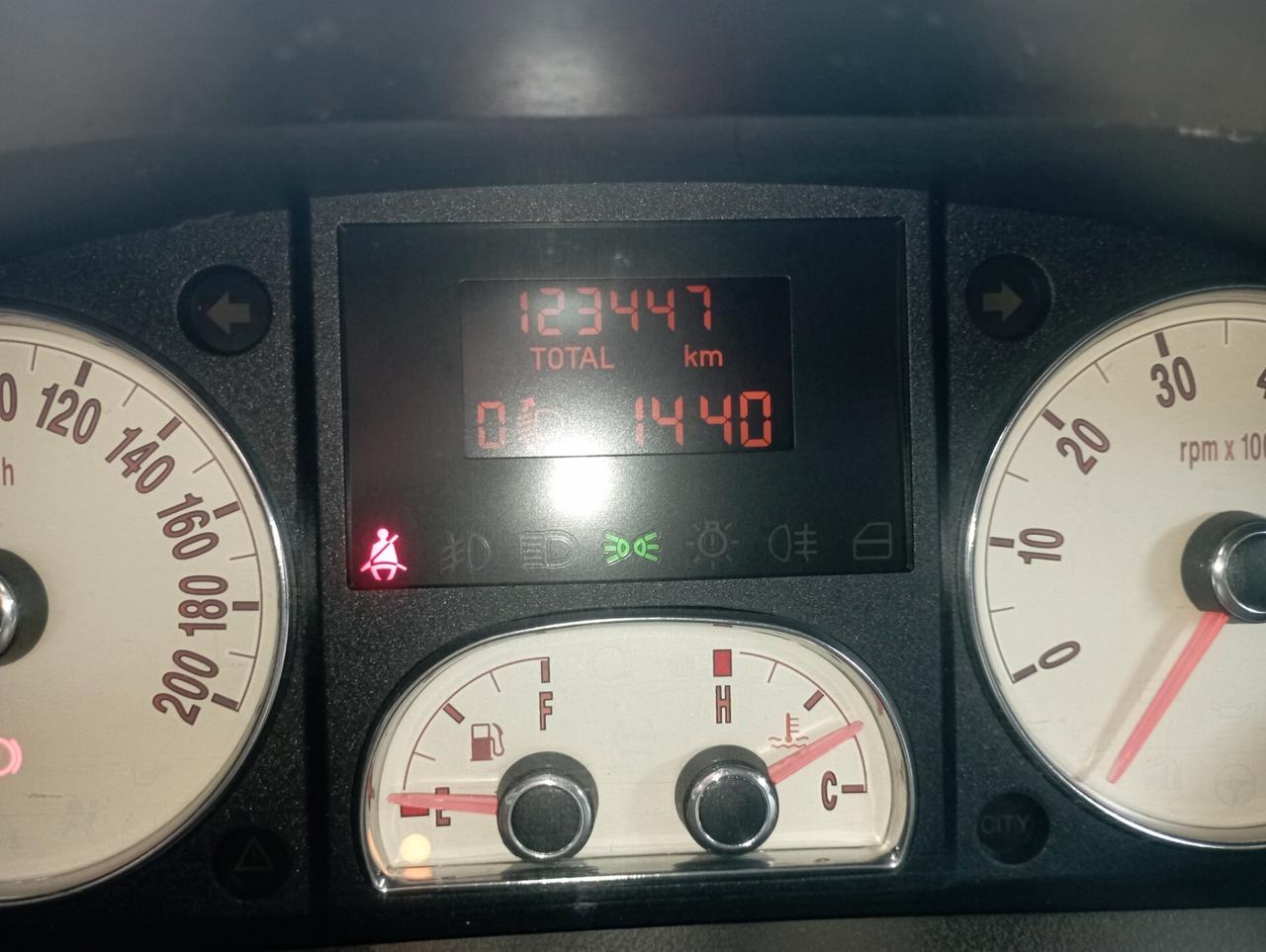 Lancia MUSA 1.4 Argento NEOPATENTATI OK