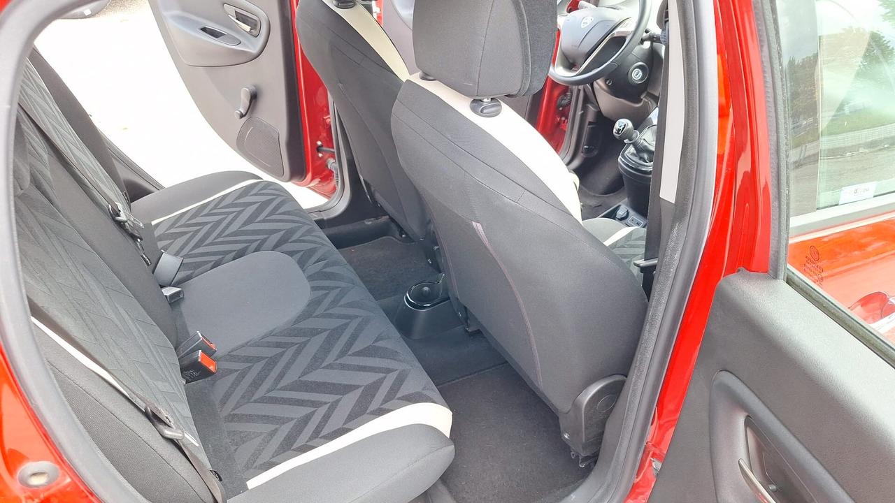 Lancia Ypsilon 1.2 69 CV 5 porte Gold