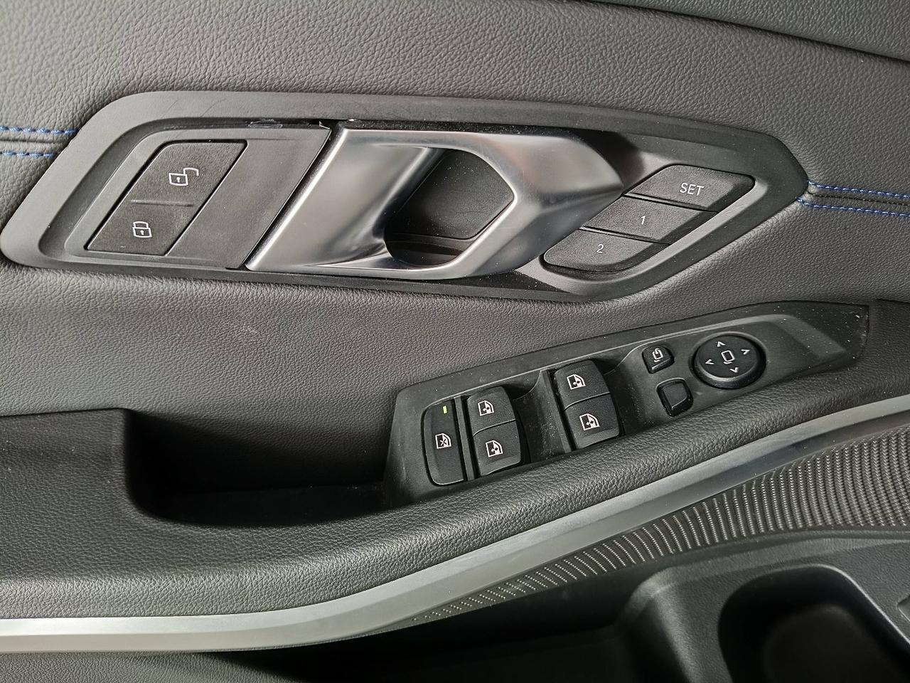 BMW Serie 3 G21 2022 Touring - 320d Touring mhev 48V xdrive MSport auto