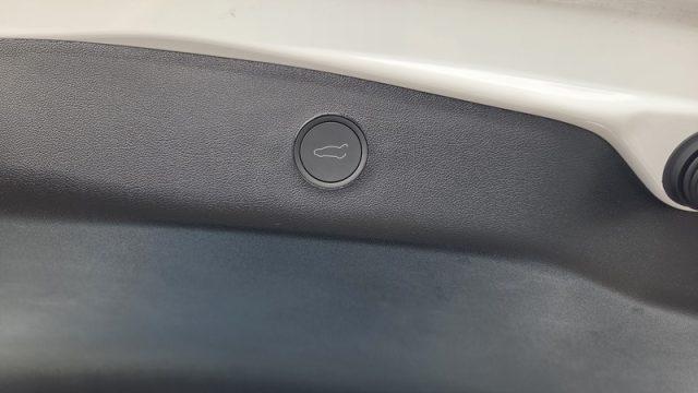 TESLA Model 3 Long Range AWD Performance PERMUTE PARI AL NUOVO