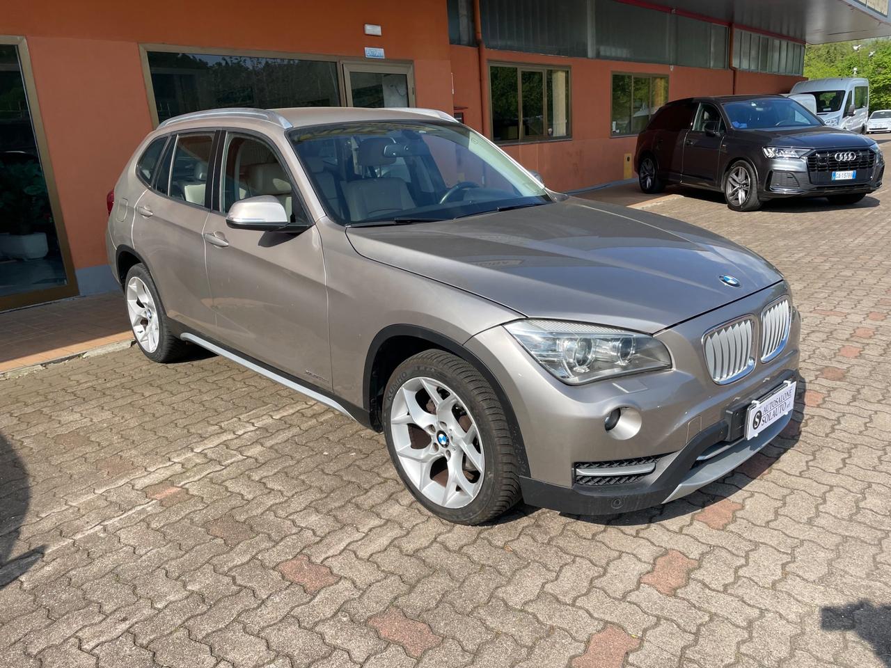 Bmw X1 xDrive18d X Line Navy Led