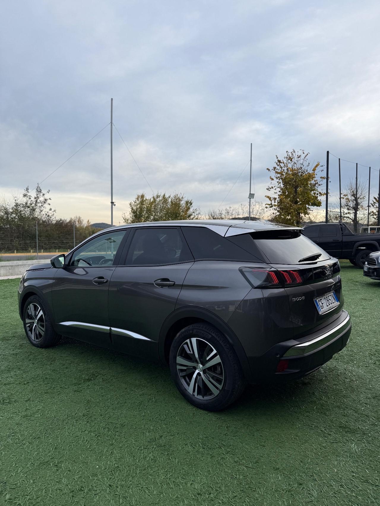 Peugeot 3008 BlueHDi 130 S&S EAT8 Allure Pack