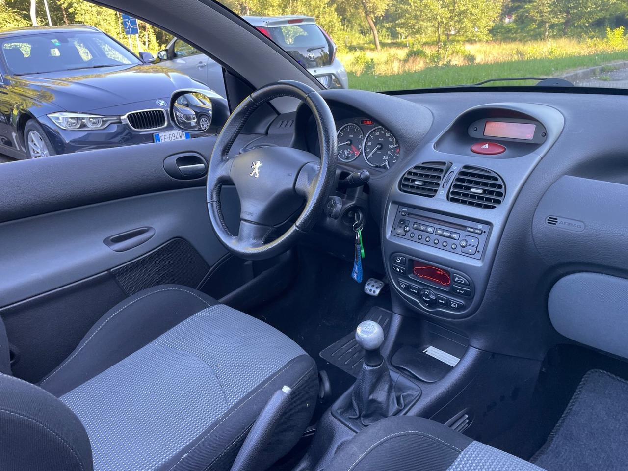 Peugeot 206 1.6 16V Cabrio*Neopatentati*