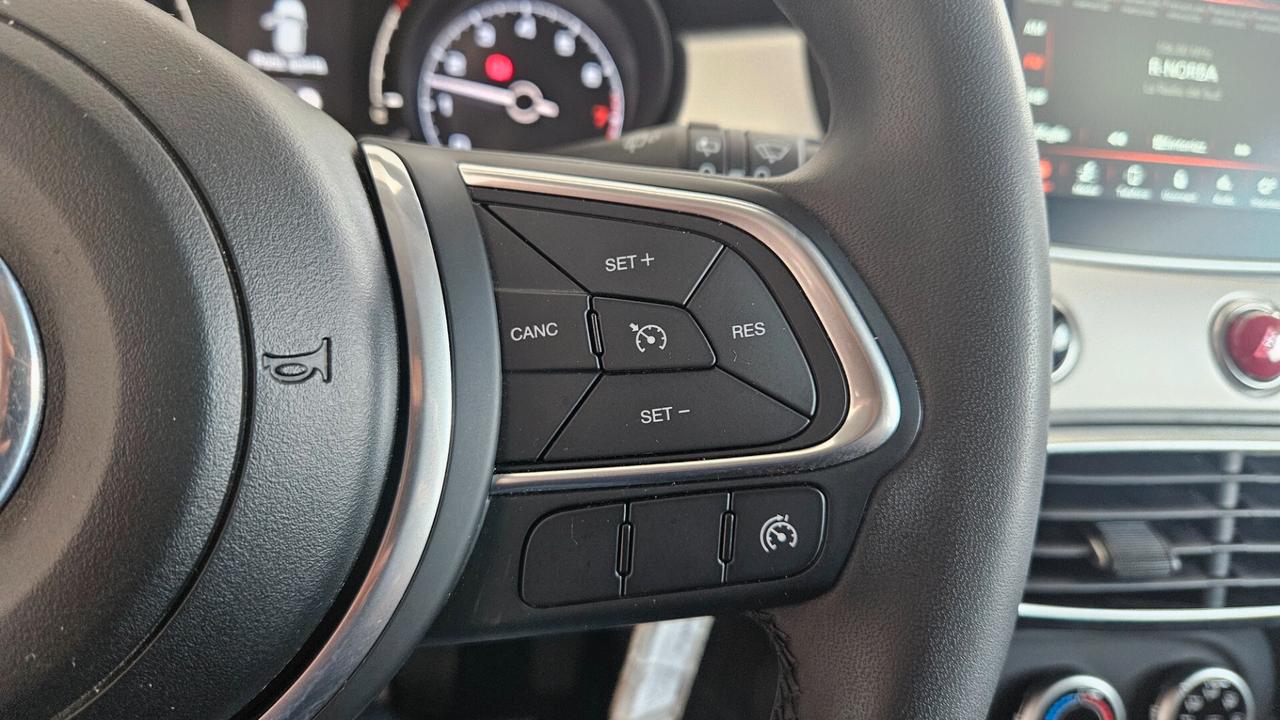 Fiat 500X 1.0 T3 120 CV Yacht Club Capri