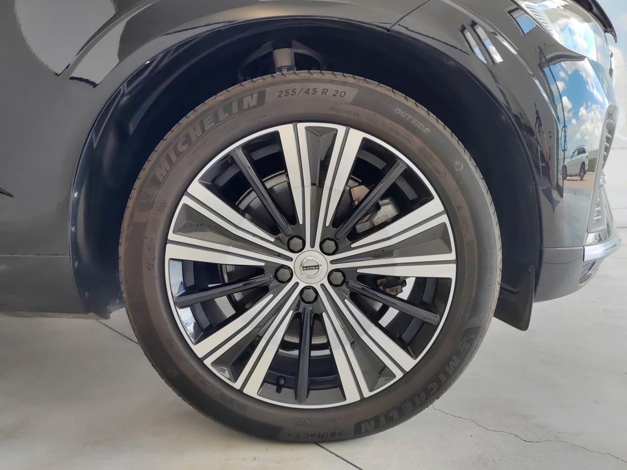 Volvo XC 60 XC60 B4 (d) AWD automatico Ultimate Dark