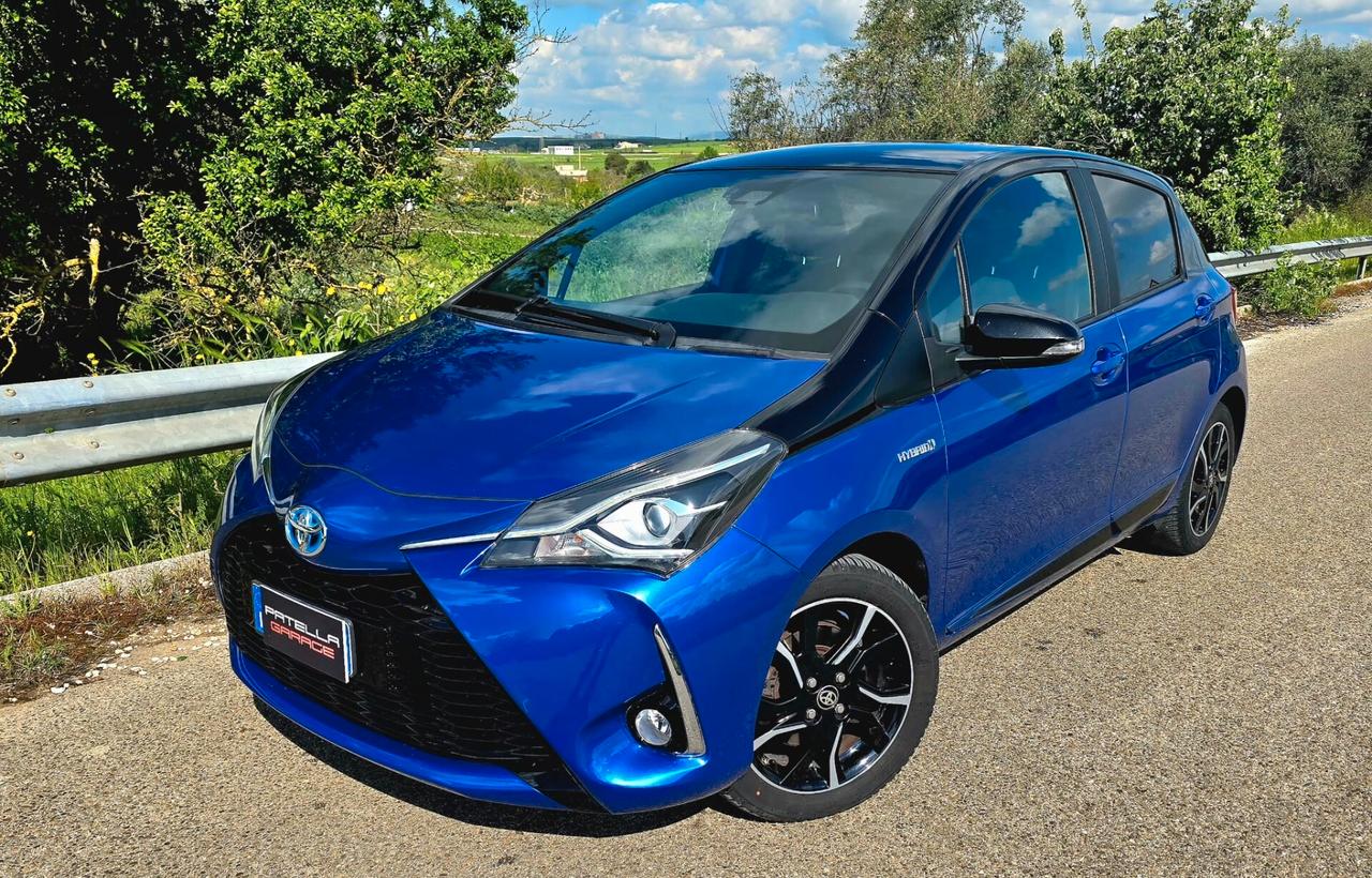 TOYOTA YARIS 1.5 FULL HYBRID TREND BLUE