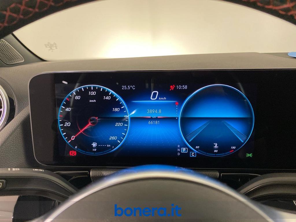 Mercedes GLA 200 200 D Premium 8G-DCT