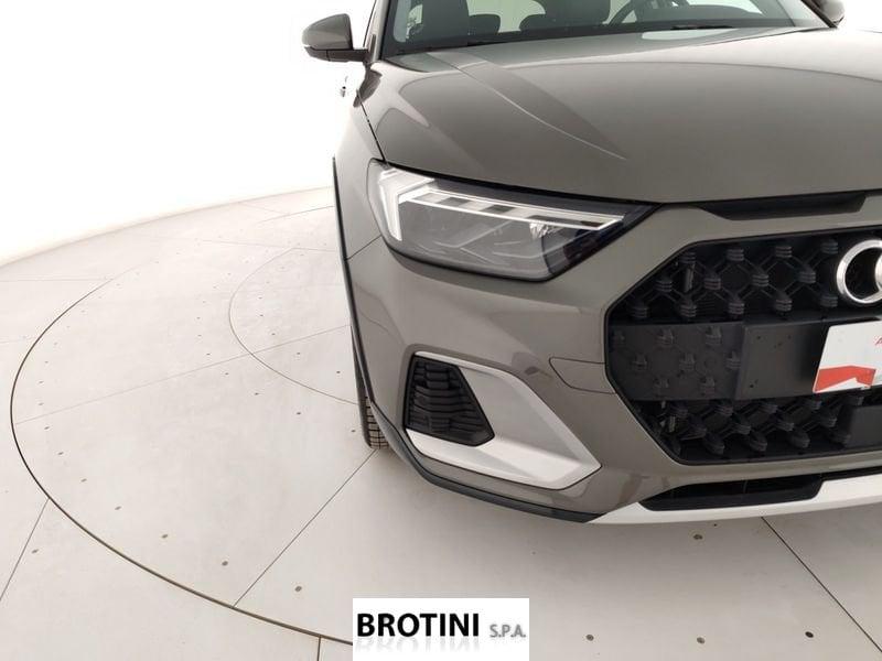 Audi A1 Sportback 35 TSI S Tronic Allstreet Identity Contrast