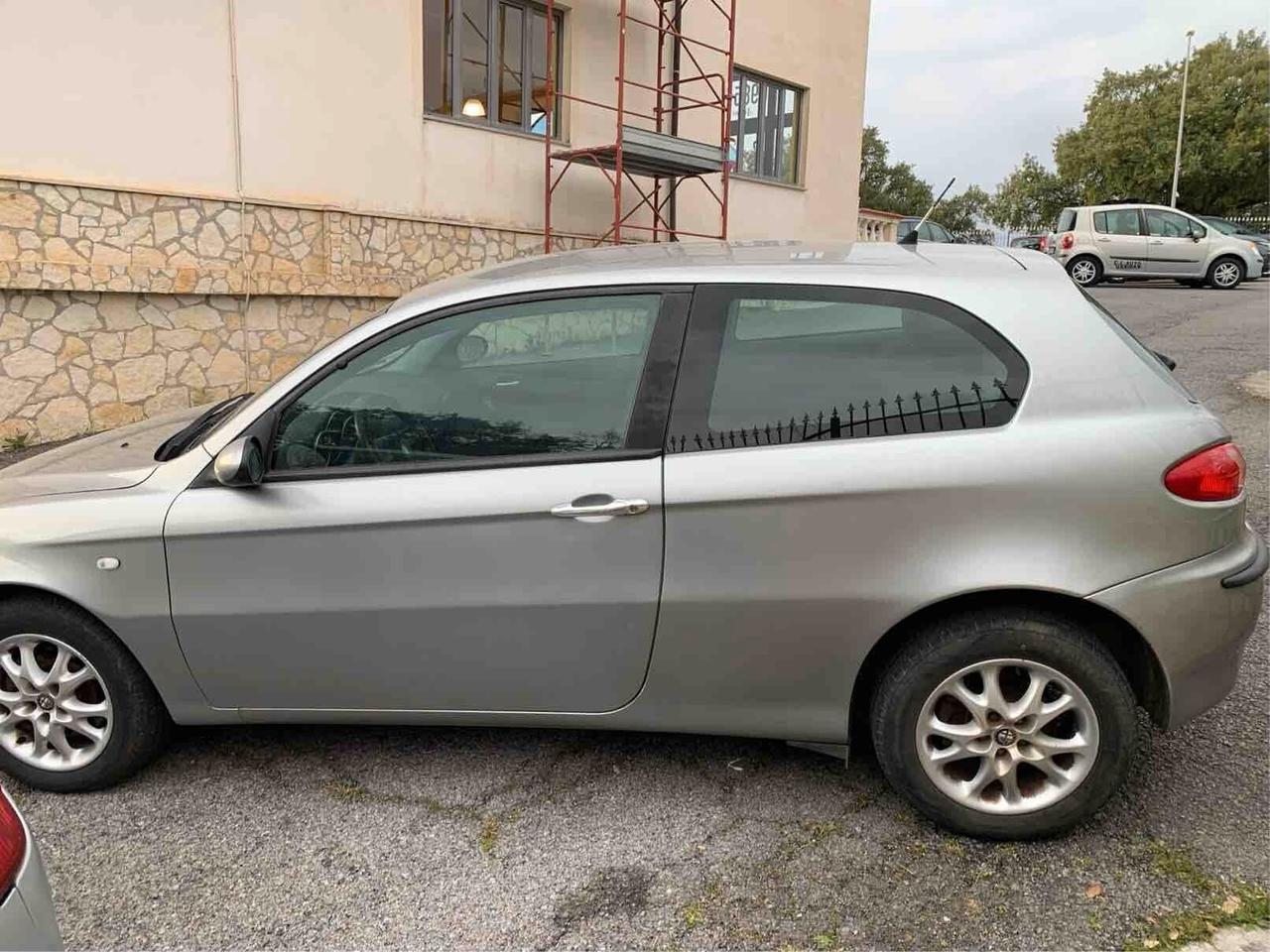 Alfa Romeo 147 1.6i GPL