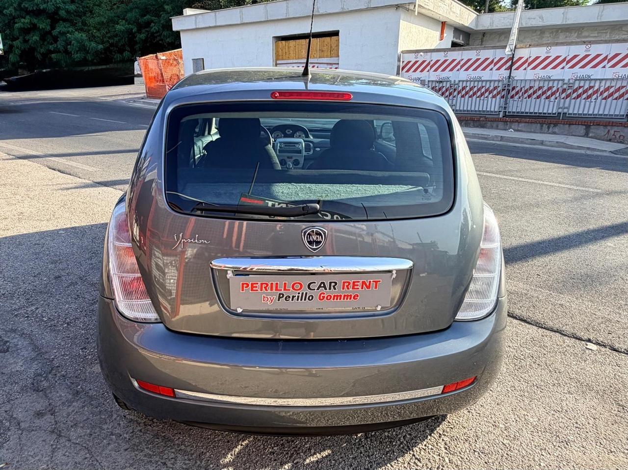 Lancia Ypsilon 1.2 69 CV Unyca 11/2011