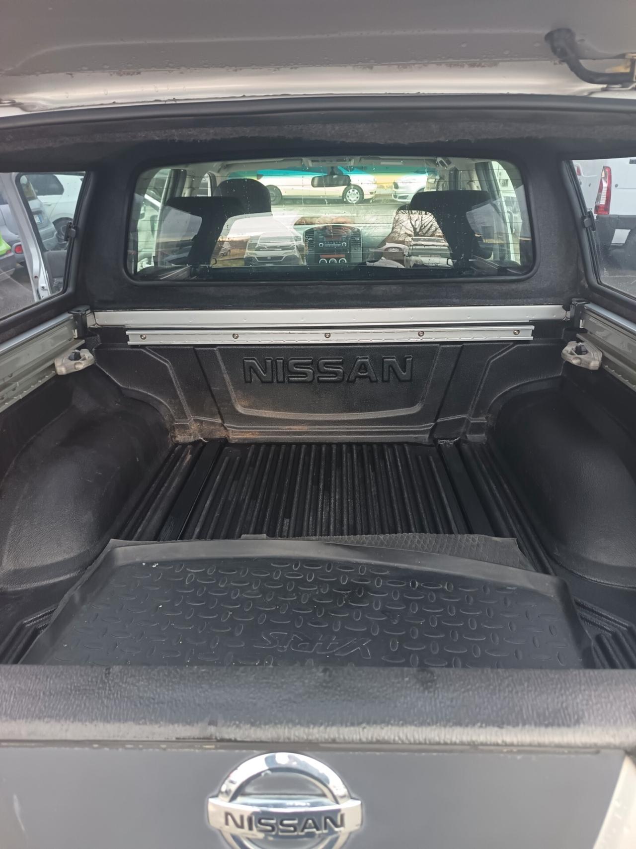 Nissan Navara 2.5 dCi 4 porte Double Cab WoRK