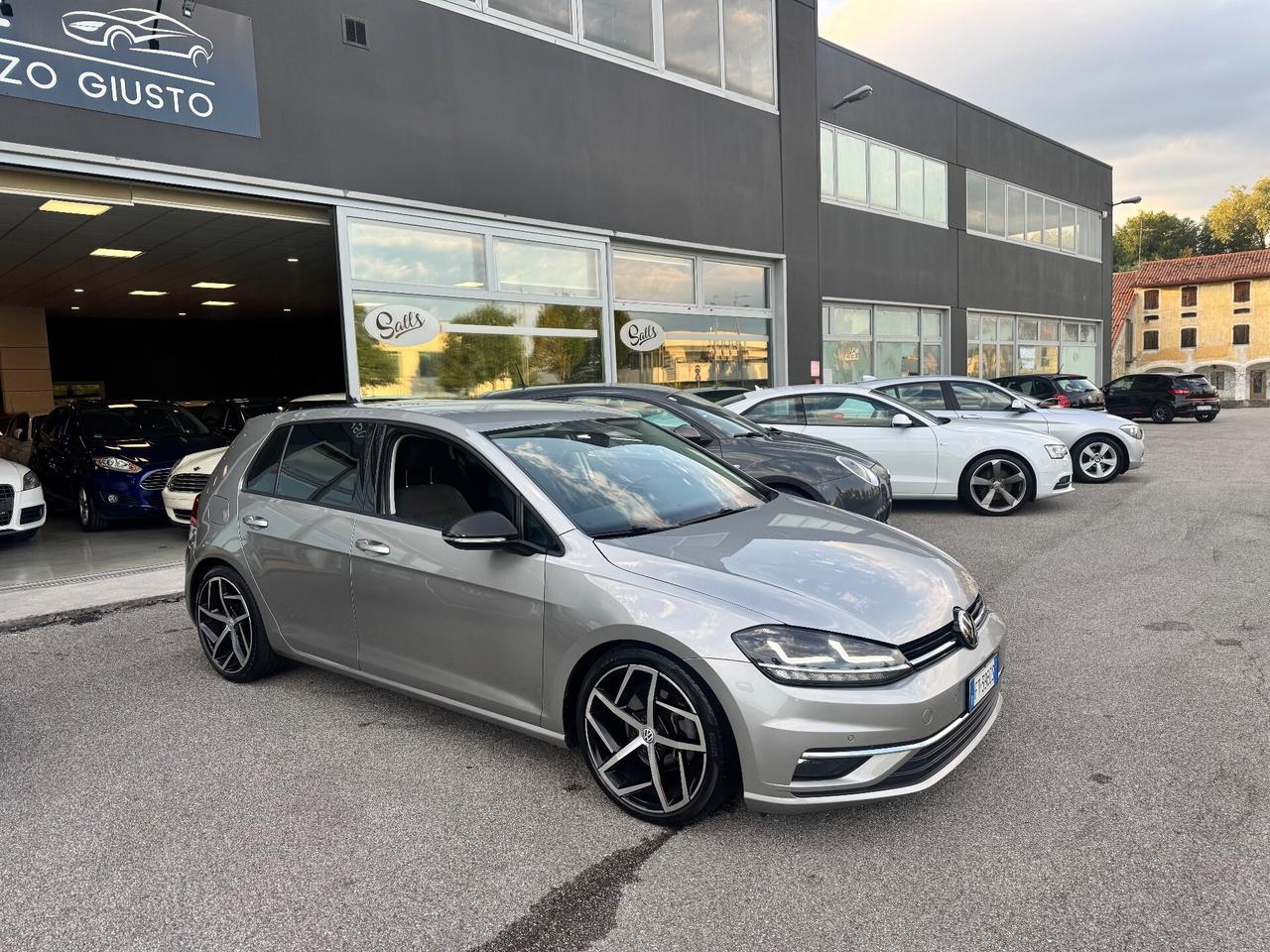 Volkswagen Golf 1.6 TDI 115 CV DSG 5p. Neopatentati