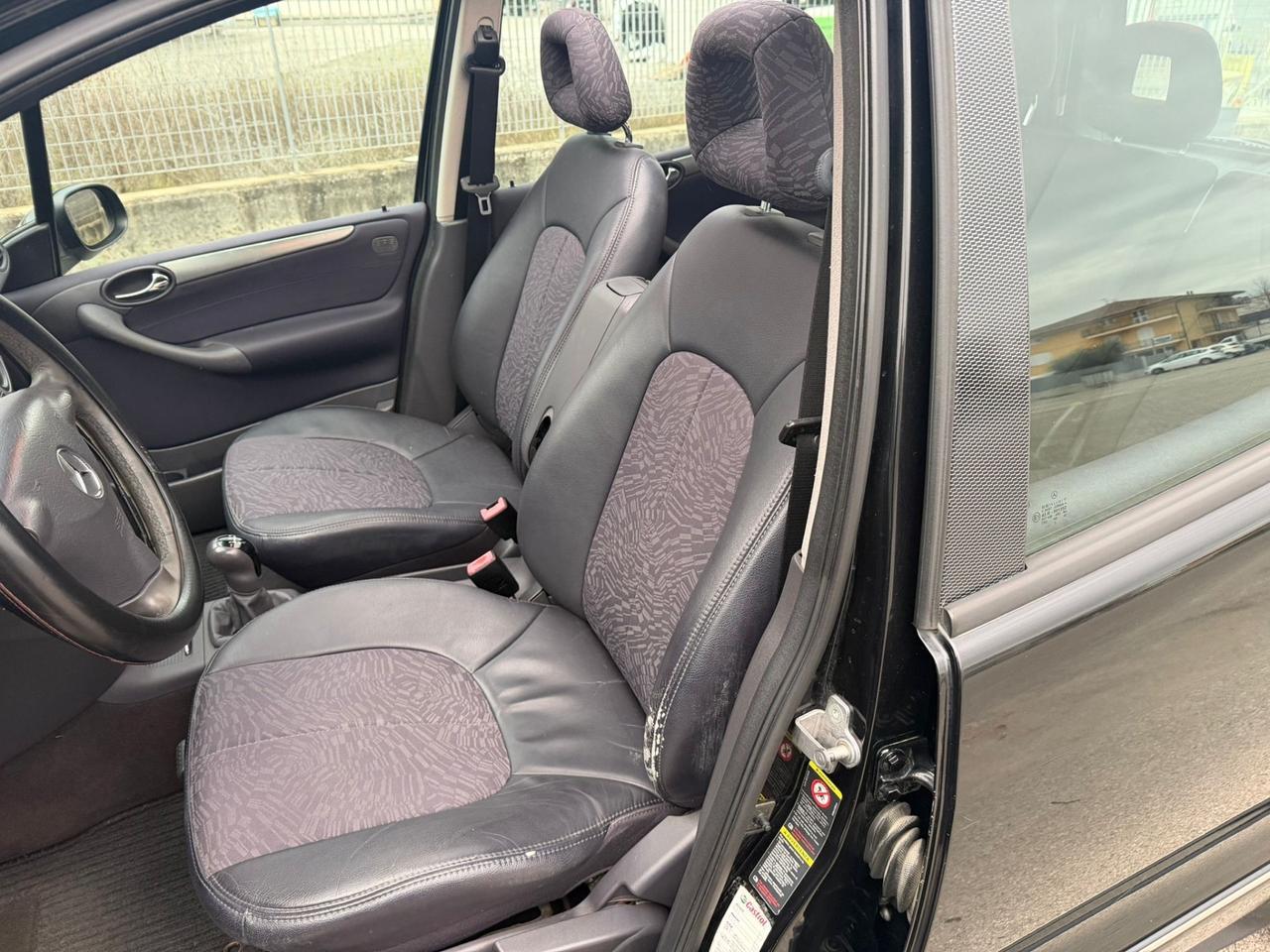 Mercedes-benz A 160 BlueEFFICIENCY 156000 km