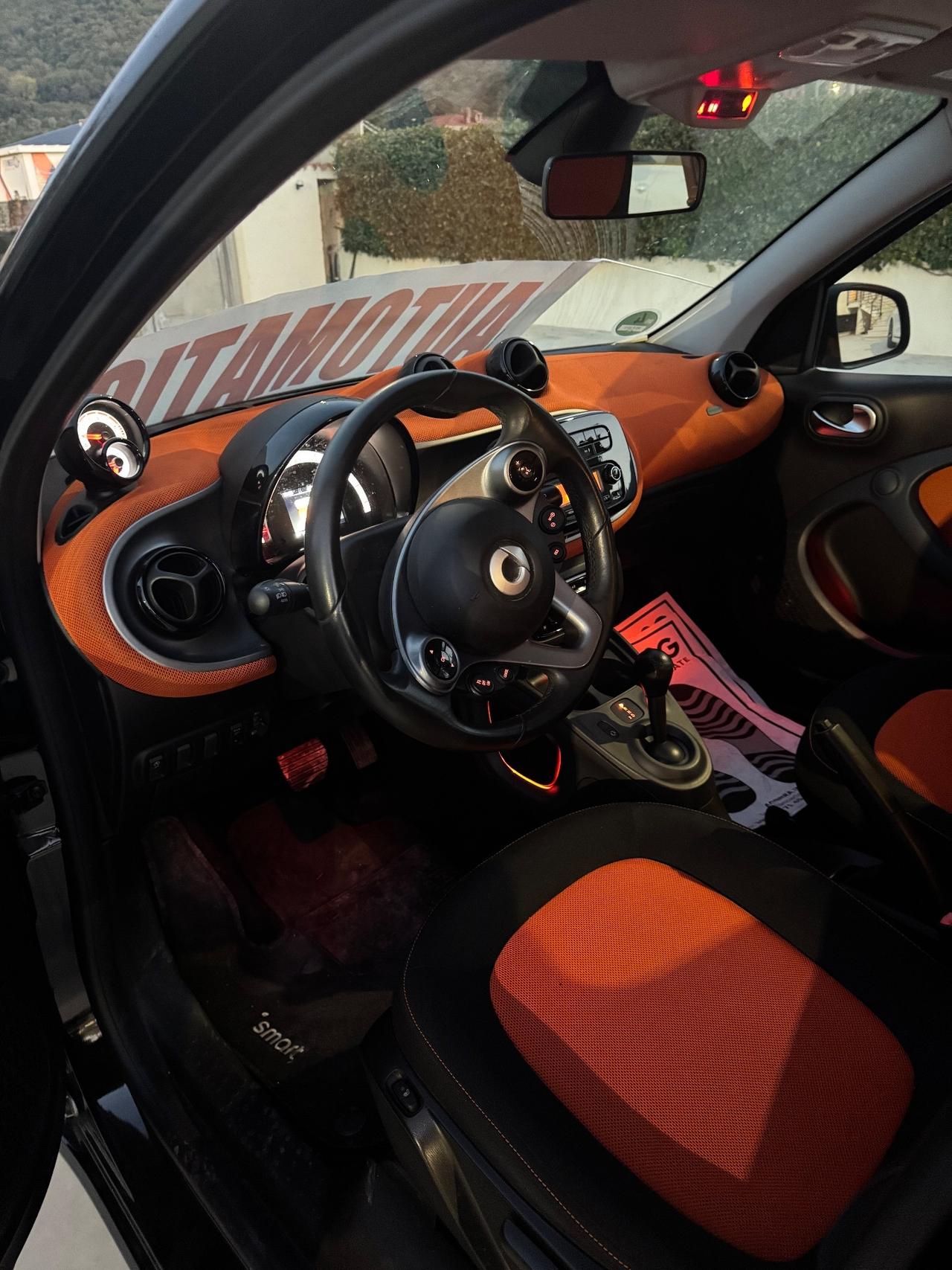 Smart Forfour AUTOMATICA 1.0 70Cv- 50.000km