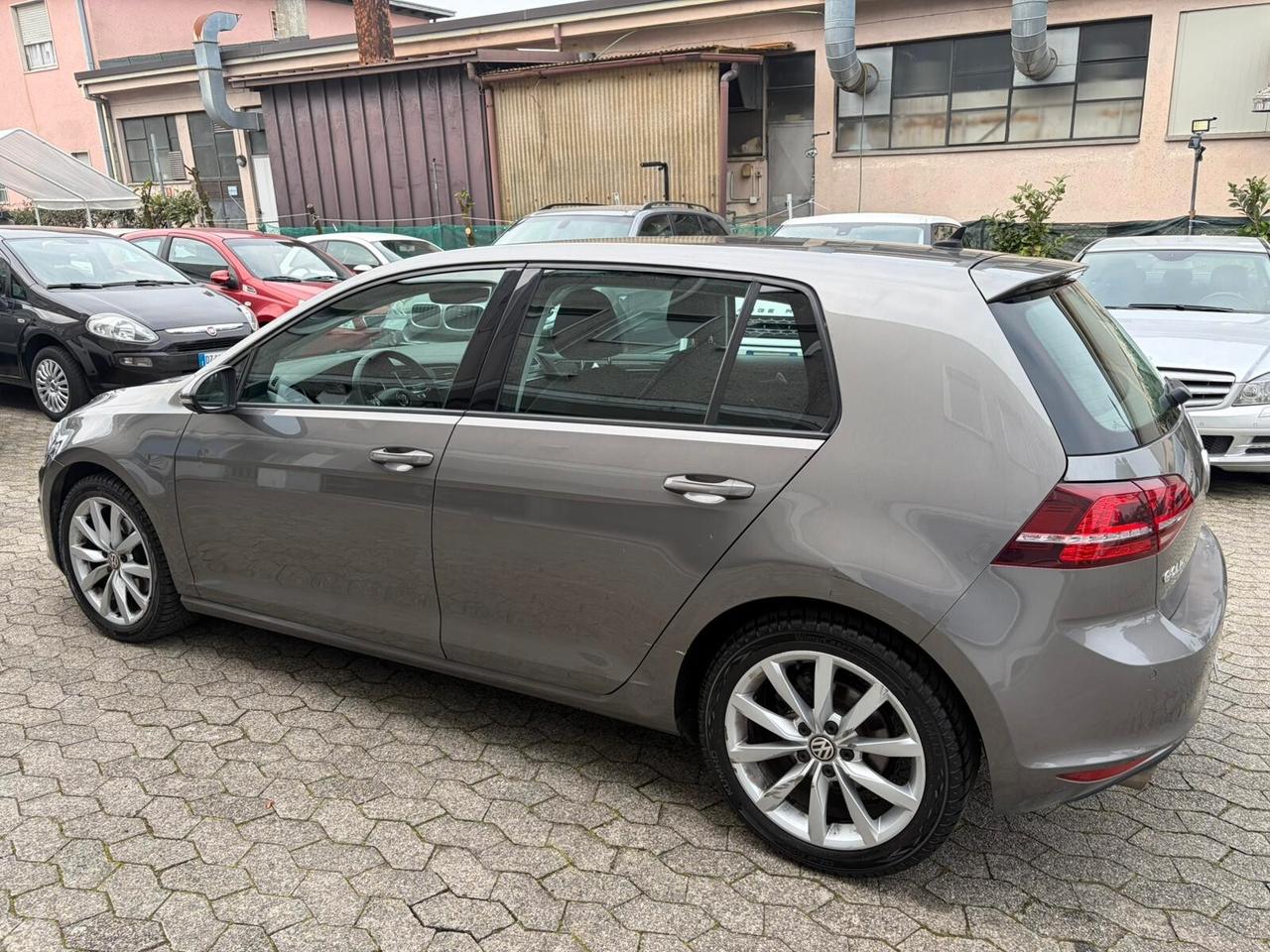 Volkswagen Golf 1.6 TDI 110 CV 5p. Executive BlueMotion Technology*EURO6B*CERCHI