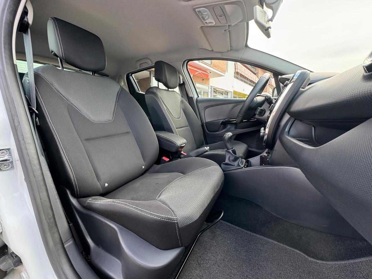 Renault Clio 1.5 dCi 75CV