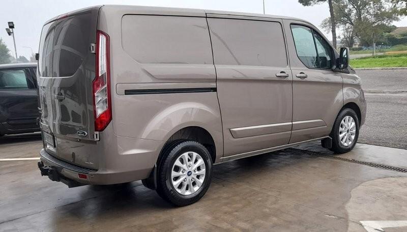 Ford Transit Custom 280 L1 130cv Titanium