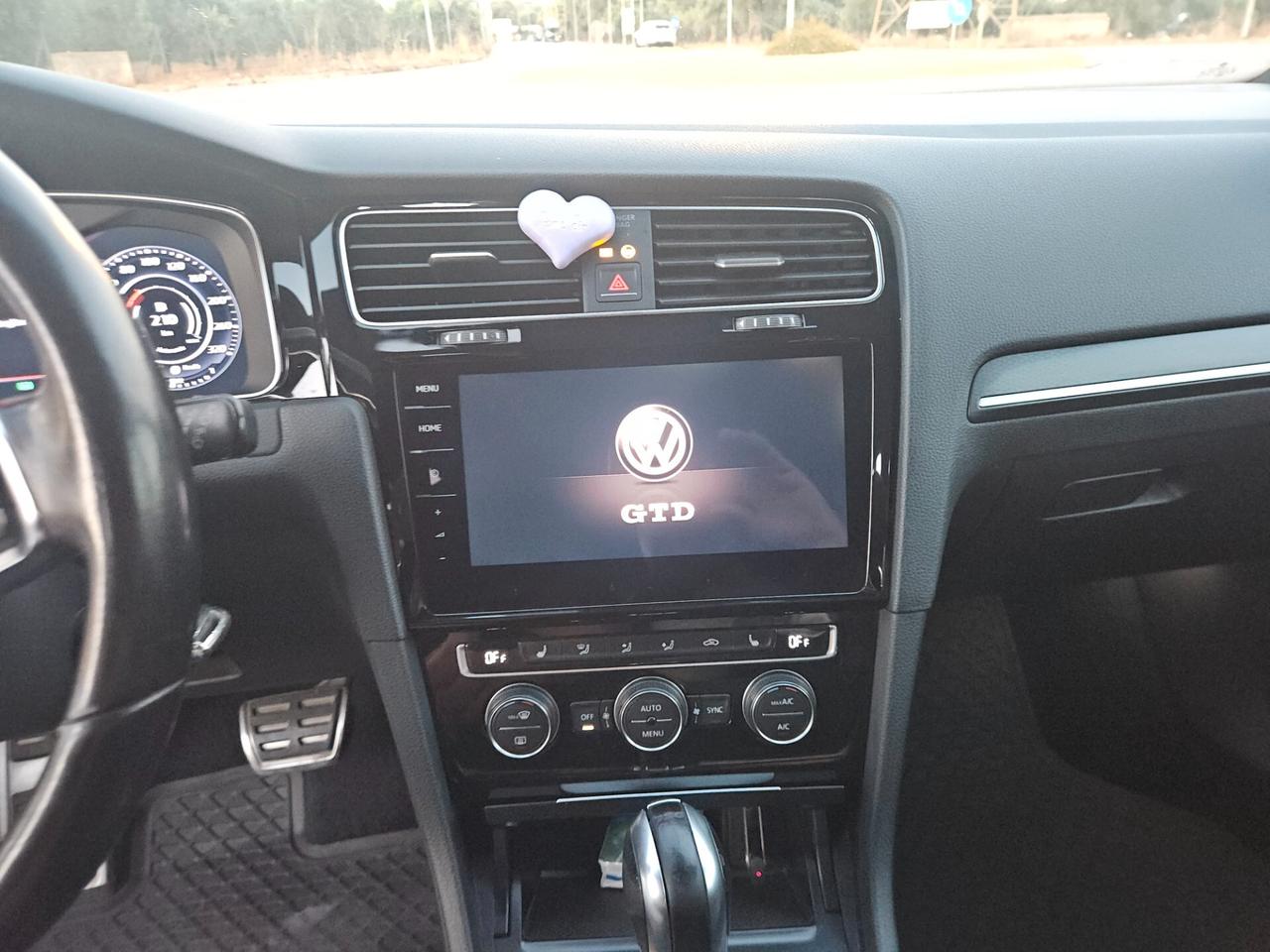 Volkswagen Golf GTD 2.0 TDI DSG 5p. BlueMotion Technology