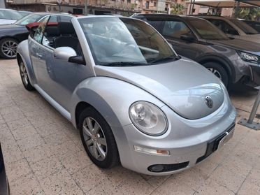 Volkswagen New Beetle Cabriolet - 1.4-16V Highline