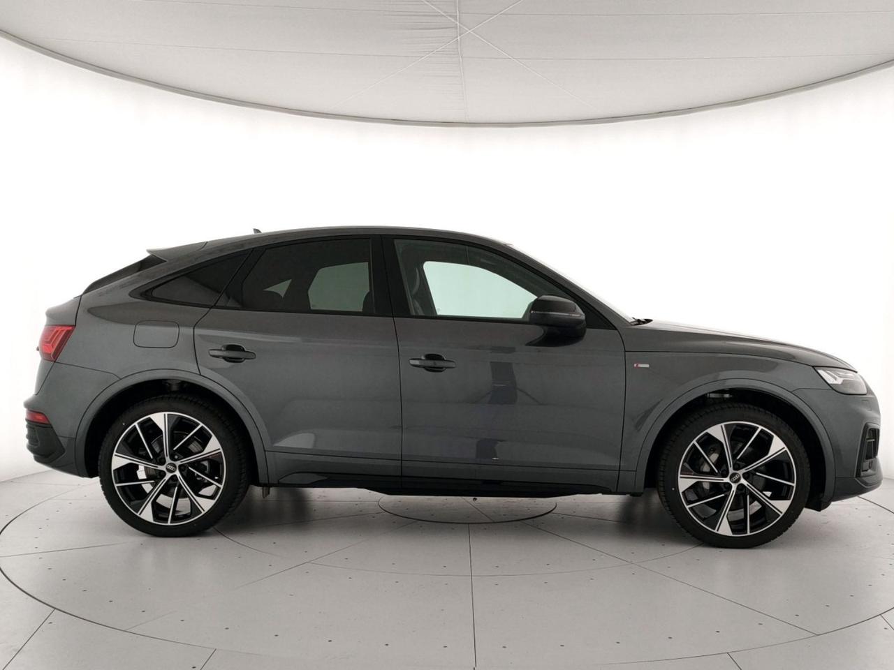 Audi Q5 sportback 55 2.0 tfsi e identity black quattro s-tronic