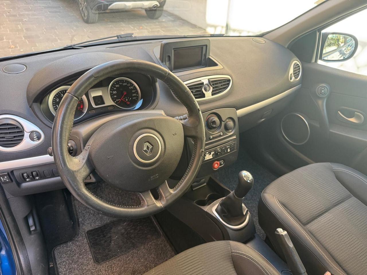 RENAULT Clio 1.2 16V 5 porte Dynamique GPL