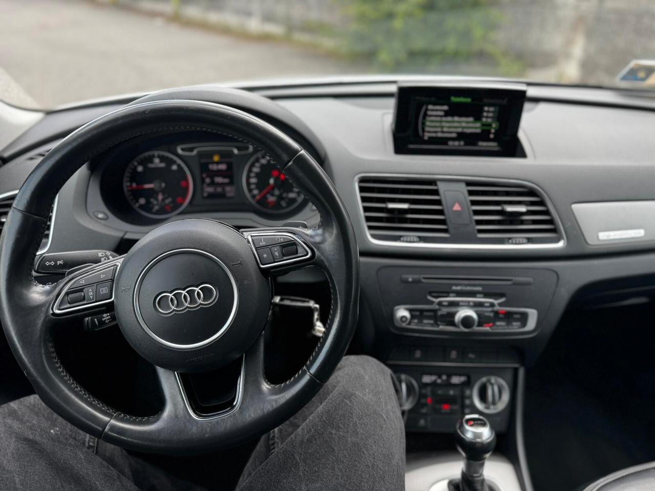 Audi Q3 2.0 TDI quattro S tronic Line Edition